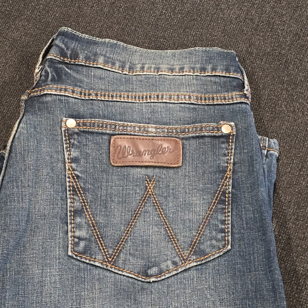 Wrangler Men Denim Straight Leg Jeans